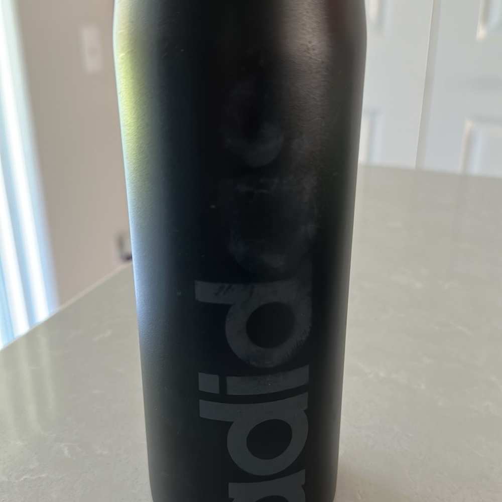 Adidas Water Bottle 24oz - Picture 2 of 6